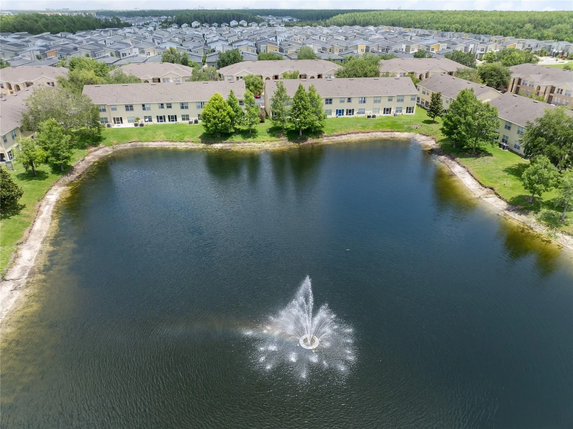 2799 Club Cortile Circle Kissimmee FL 34746