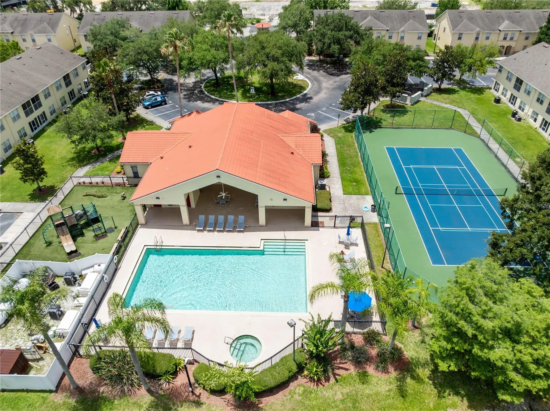 2799 Club Cortile Circle Kissimmee FL 34746
