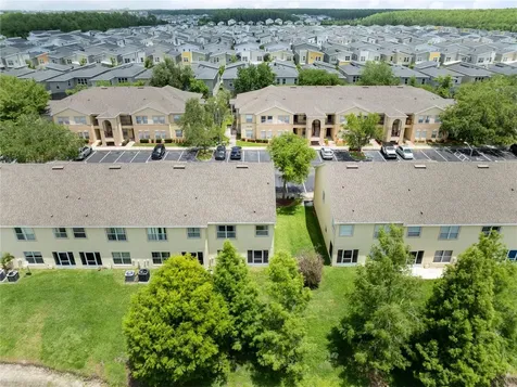 2799 Club Cortile Circle Kissimmee FL 34746