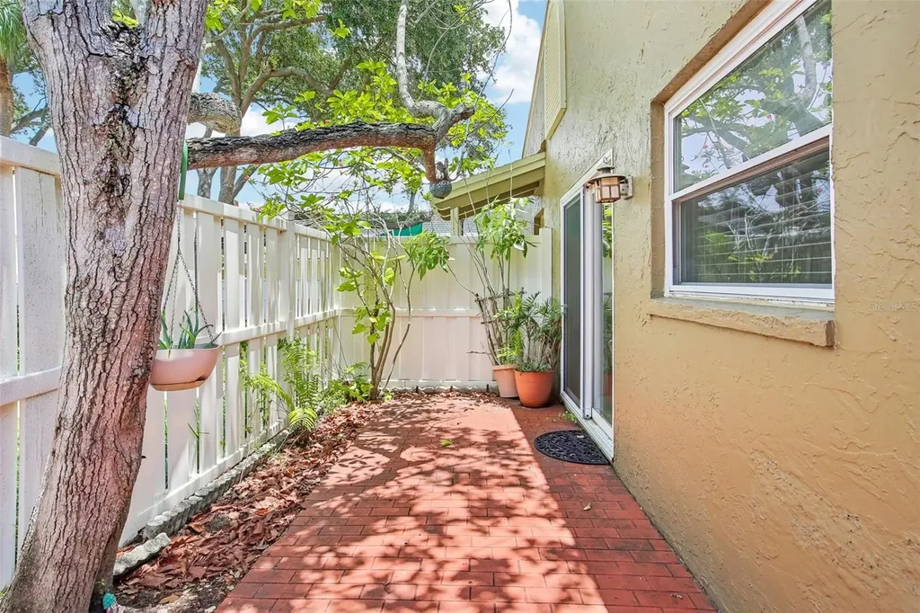 7602 Cortez Court Tampa FL 33615