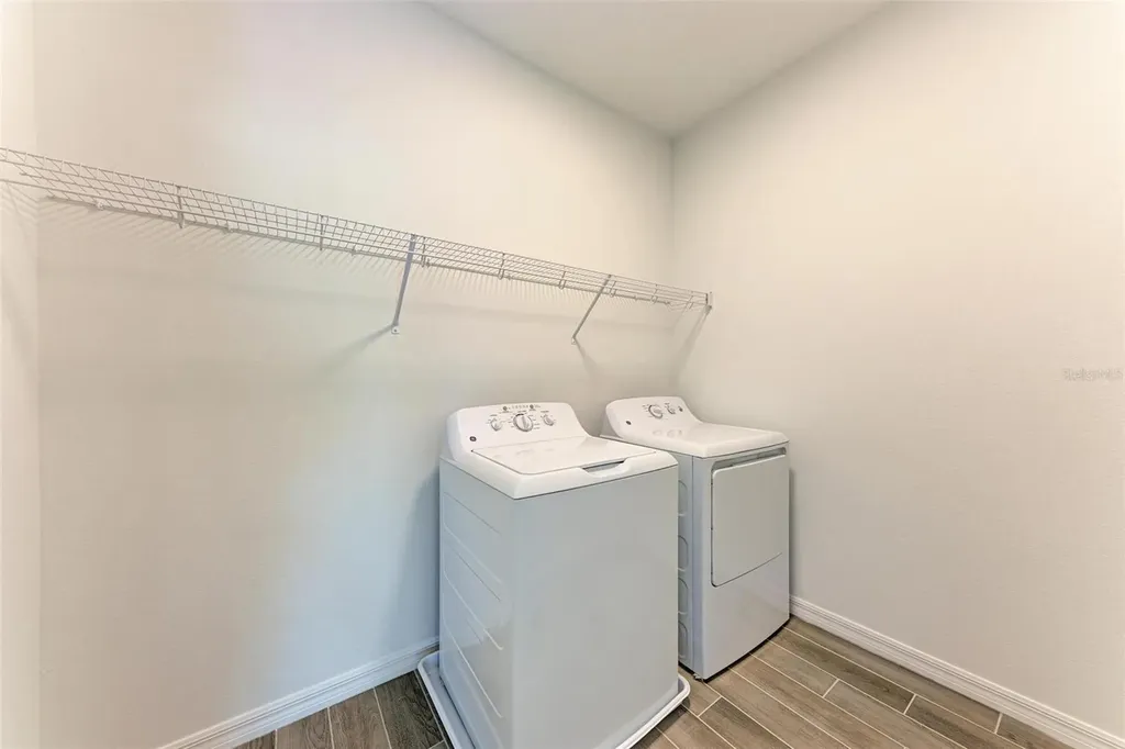 314 Via Anina Drive Sarasota FL 34243