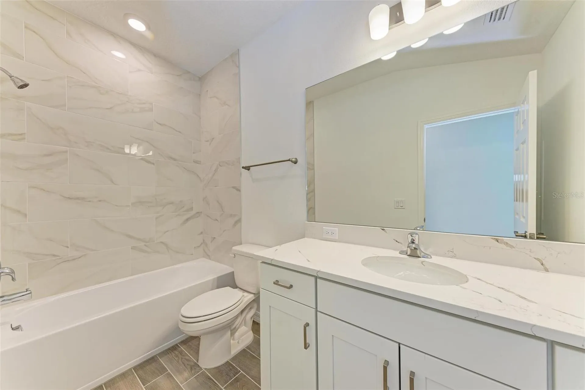 314 Via Anina Drive Sarasota FL 34243