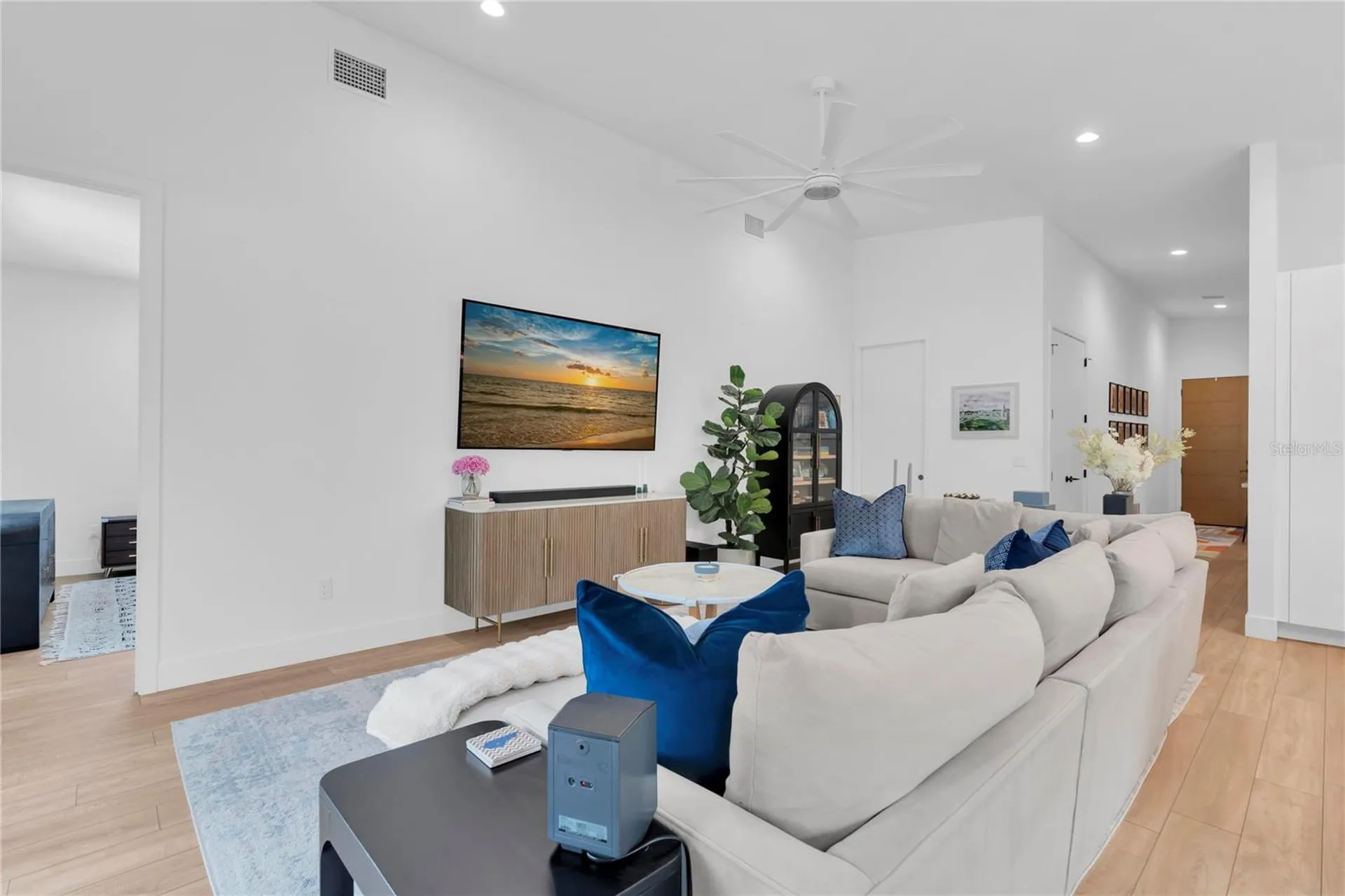 5451 2nd Avenue S St Petersburg FL 33707