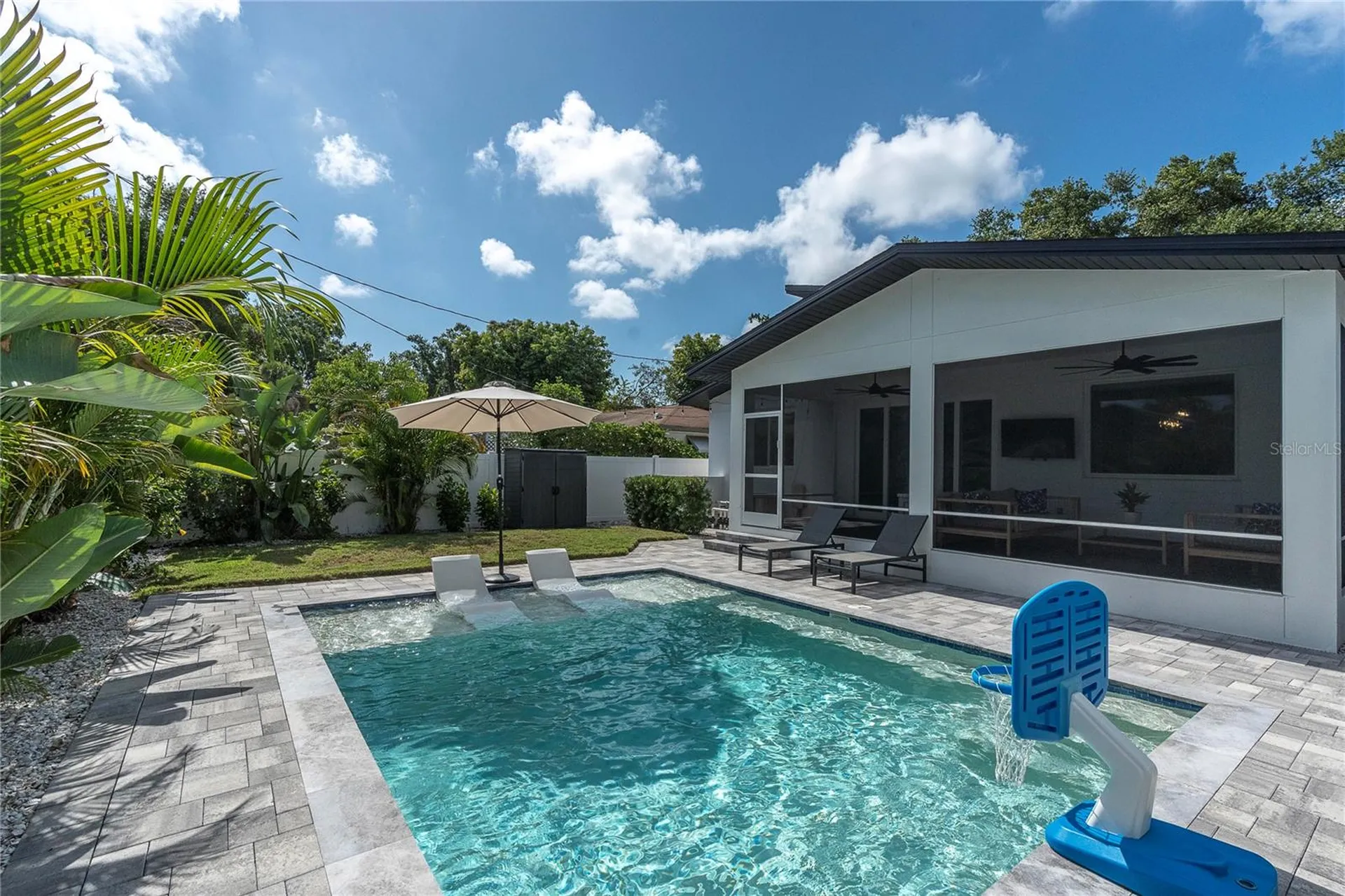 5451 2nd Avenue S St Petersburg FL 33707