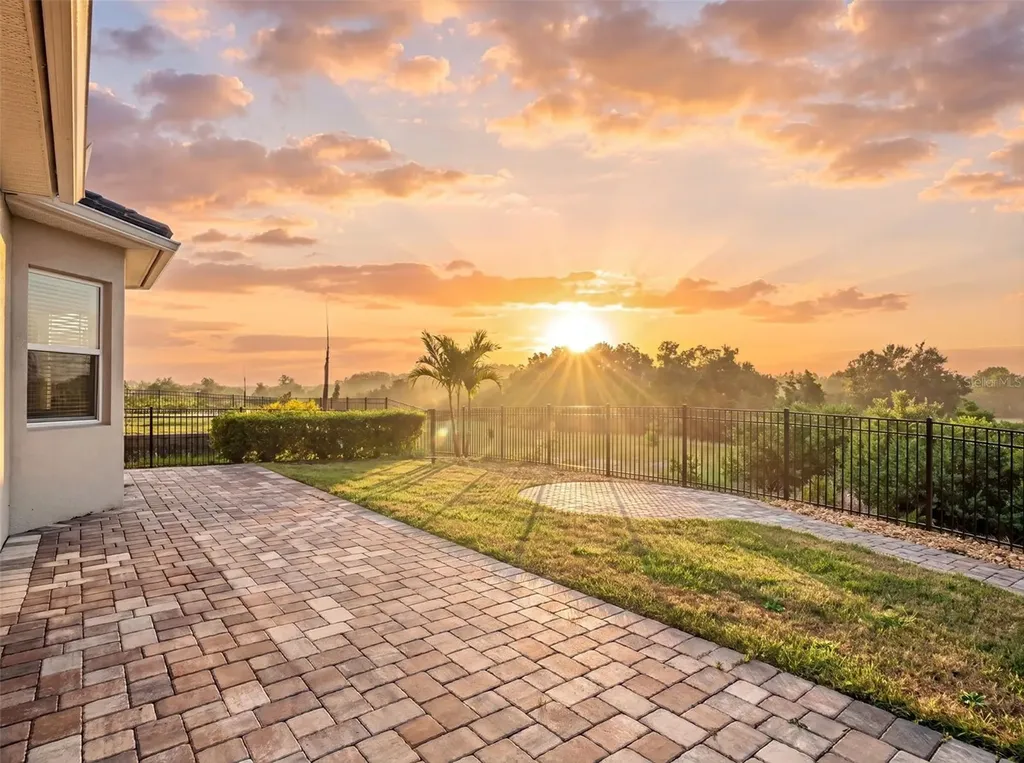 16049 Volterra Point Montverde FL 34756