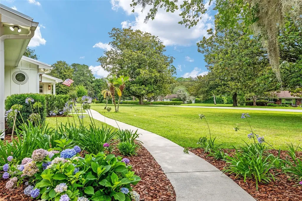 536 SE 22nd Avenue Ocala FL 34471