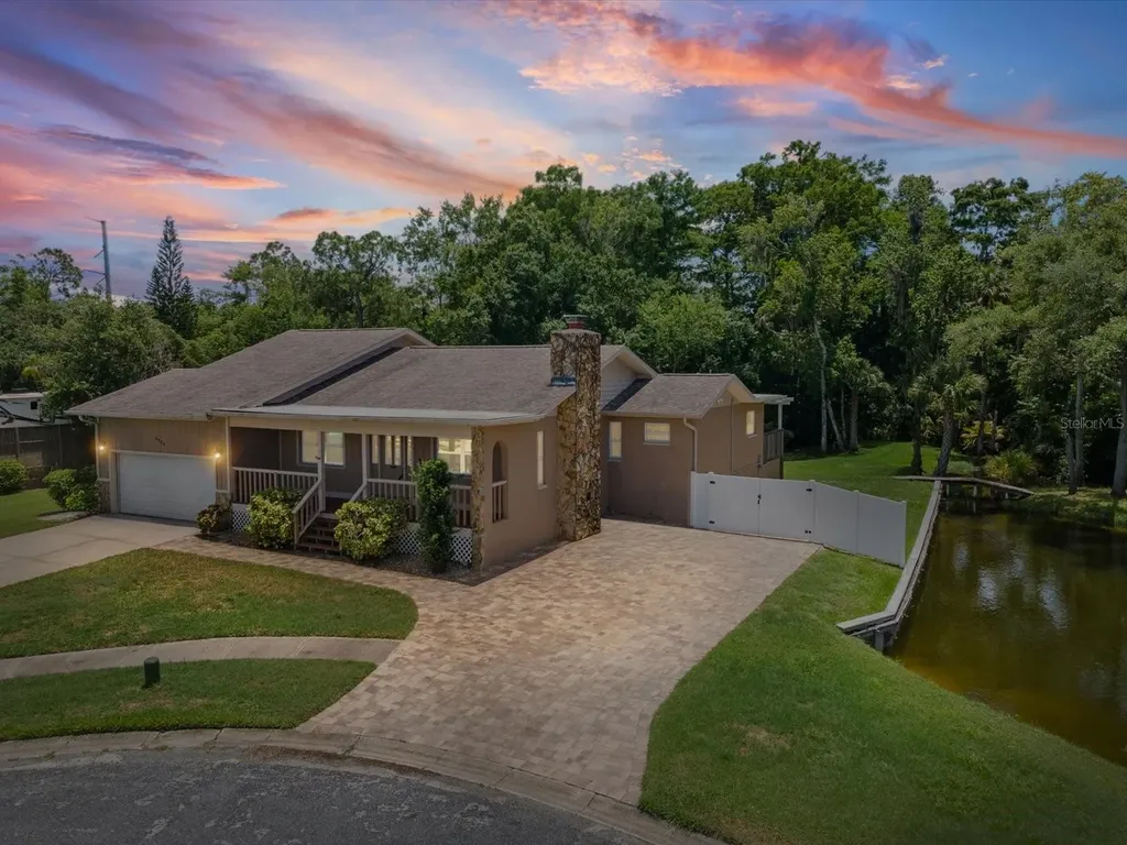 5904 Springrun Court Holiday FL 34690