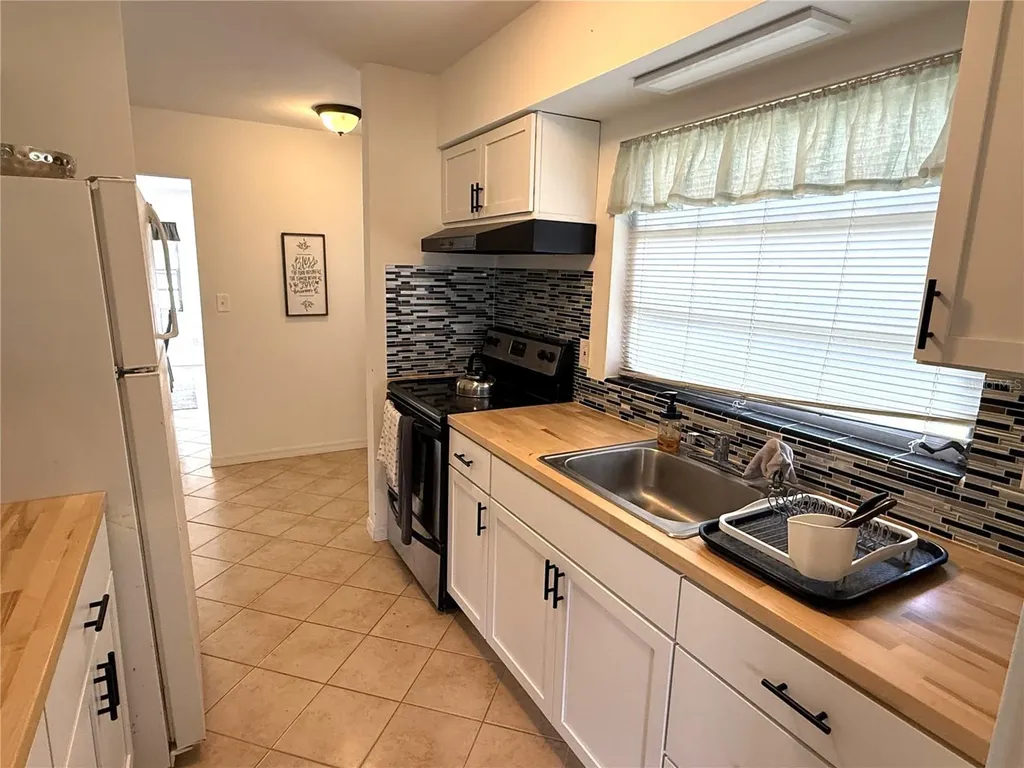 16603 Hanna Road Lutz FL 33549