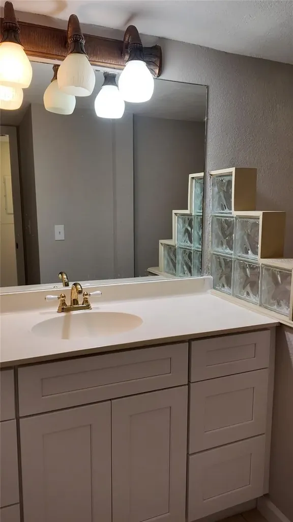 2480 Pelican Court Clearwater FL 33762
