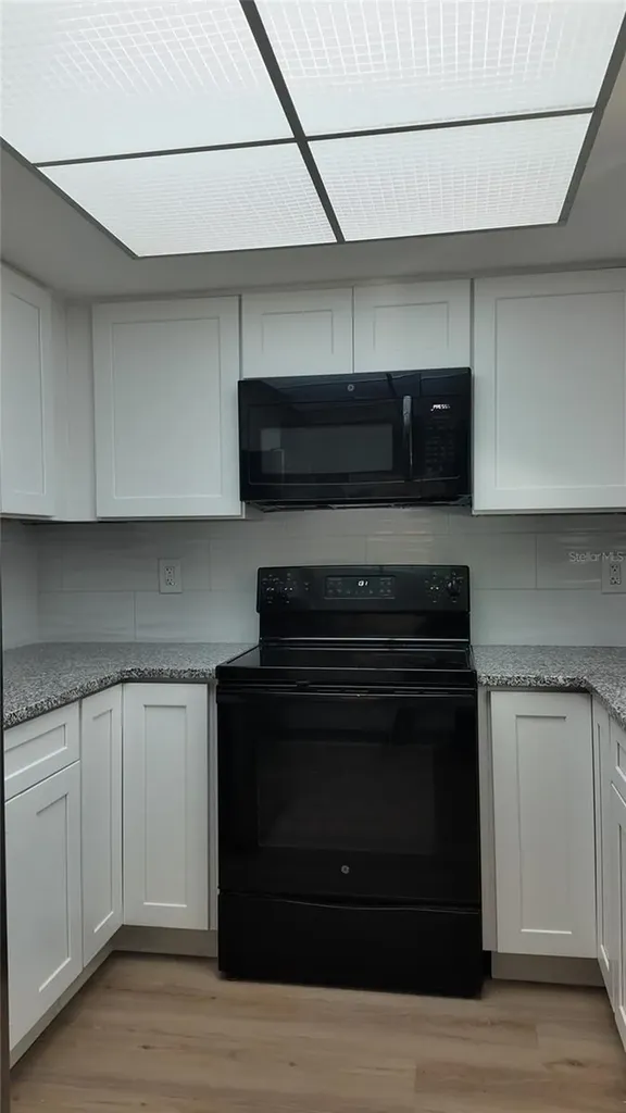 2480 Pelican Court Clearwater FL 33762