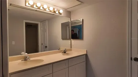2480 Pelican Court Clearwater FL 33762