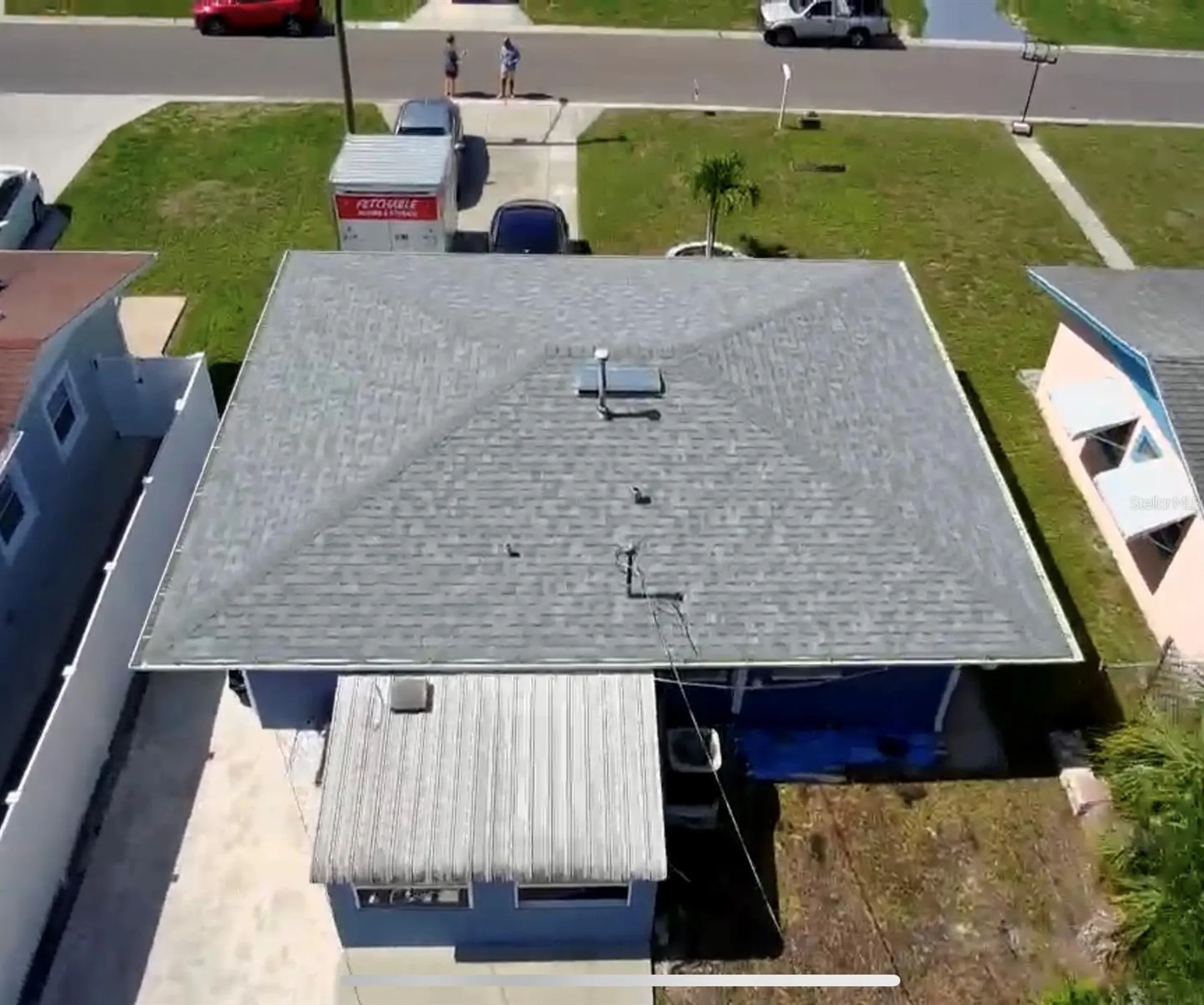 631 75th Avenue N St Petersburg FL 33702