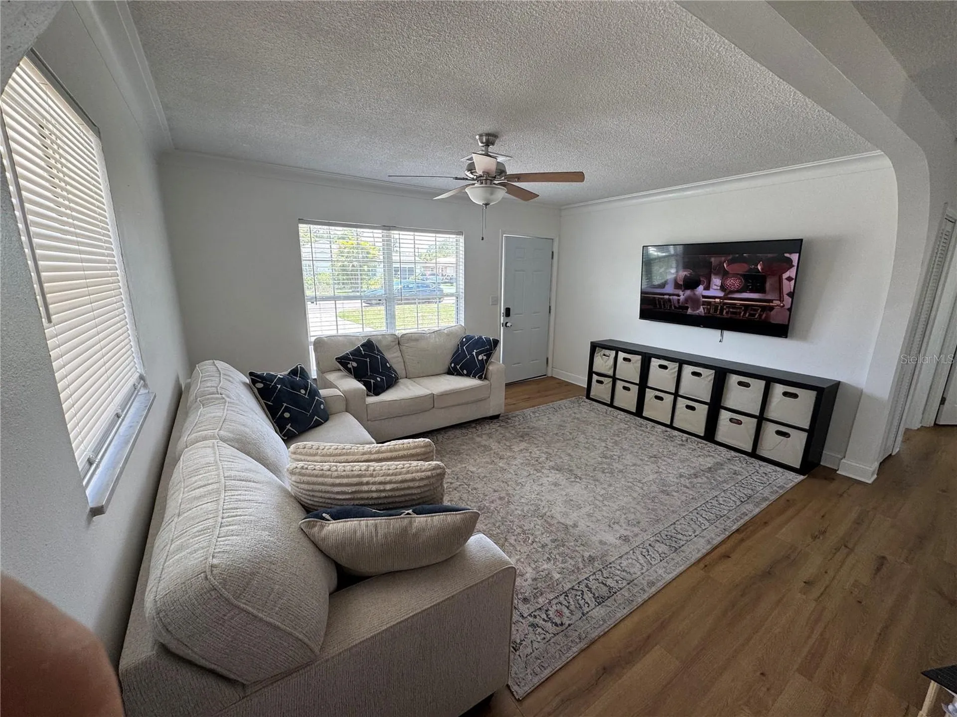631 75th Avenue N St Petersburg FL 33702