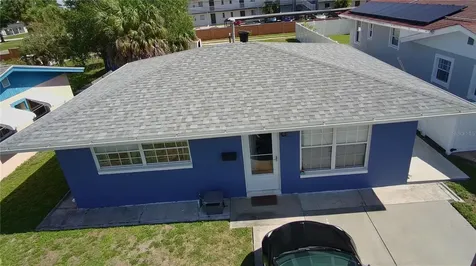 631 75th Avenue N St Petersburg FL 33702