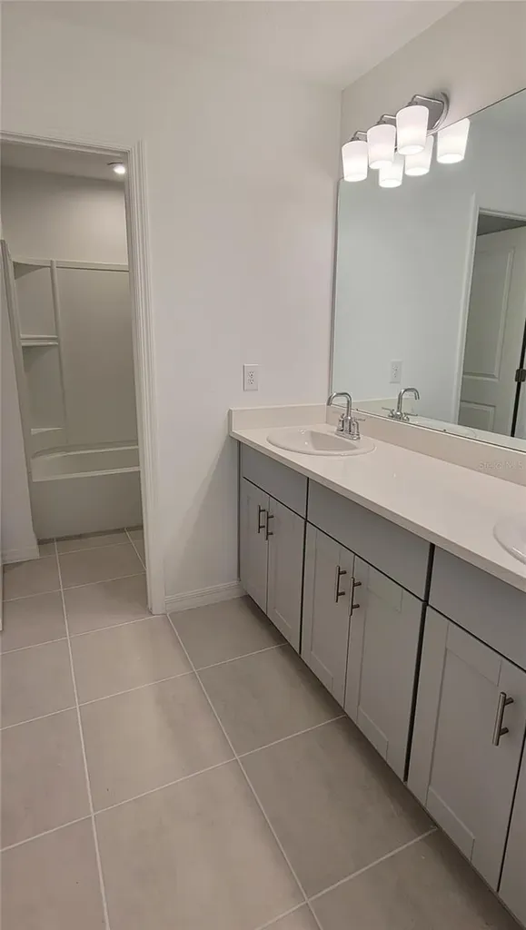 4828 Vellacito Way Davenport FL 33897