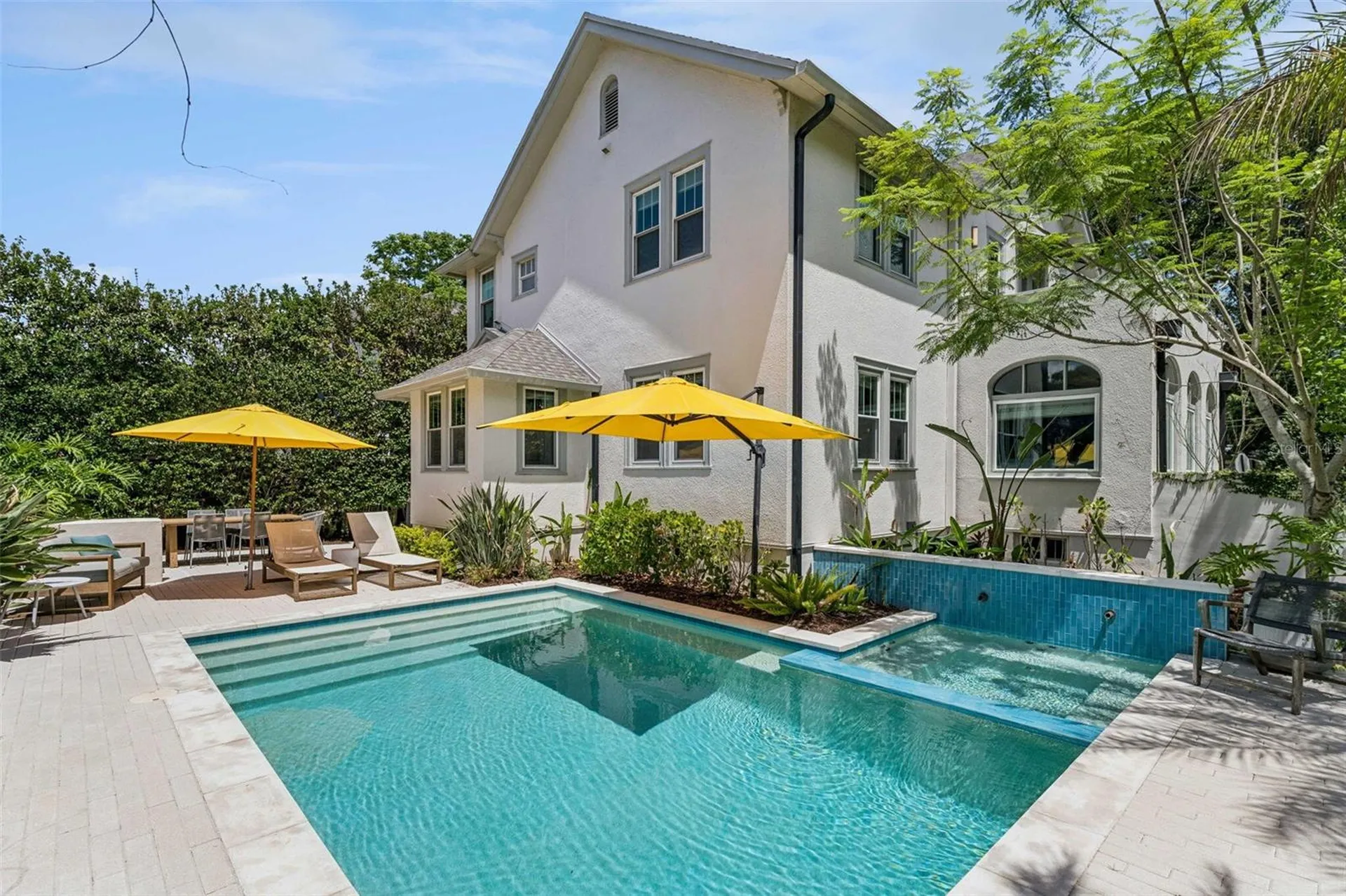 442 Woodland Street Orlando FL 32806