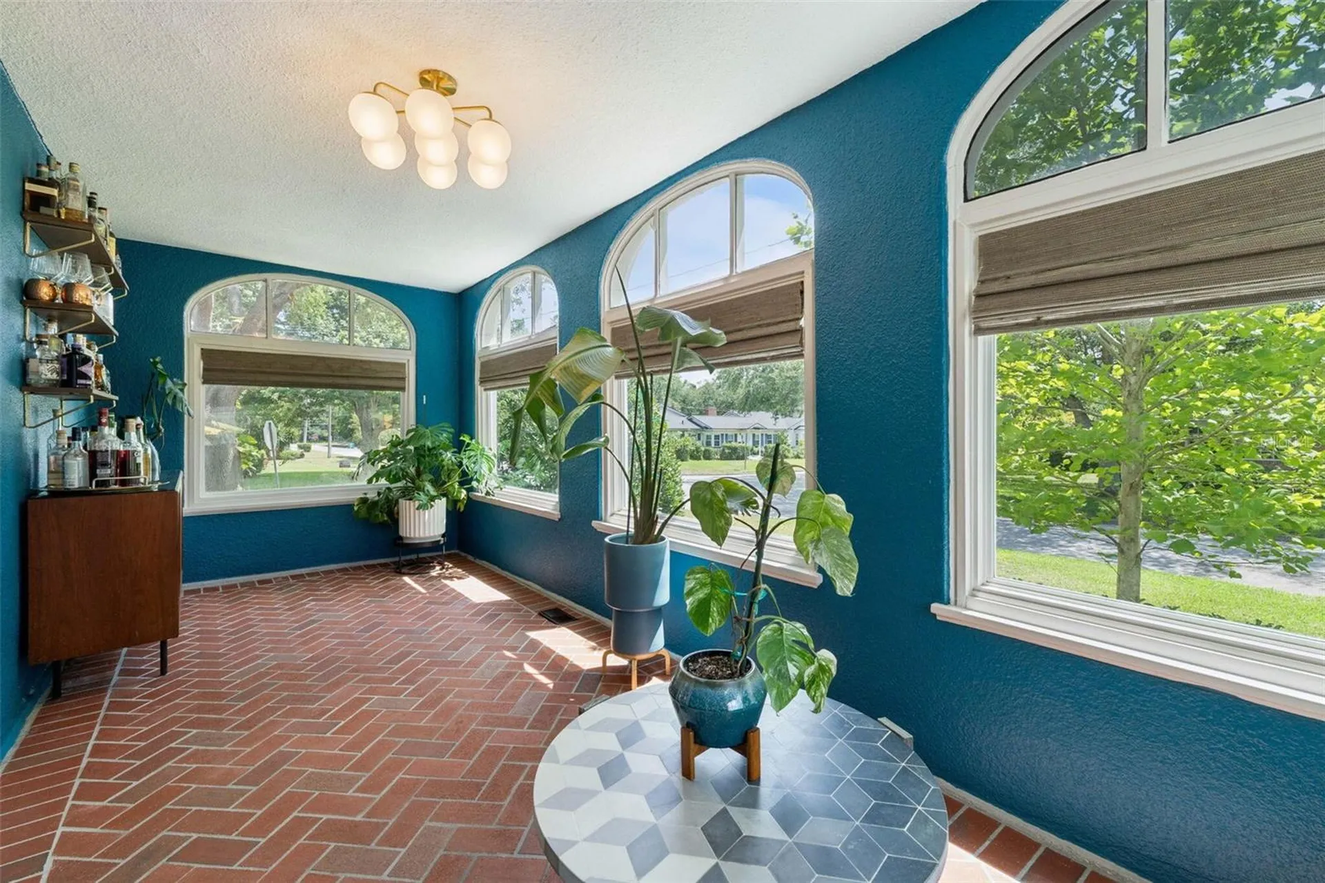442 Woodland Street Orlando FL 32806
