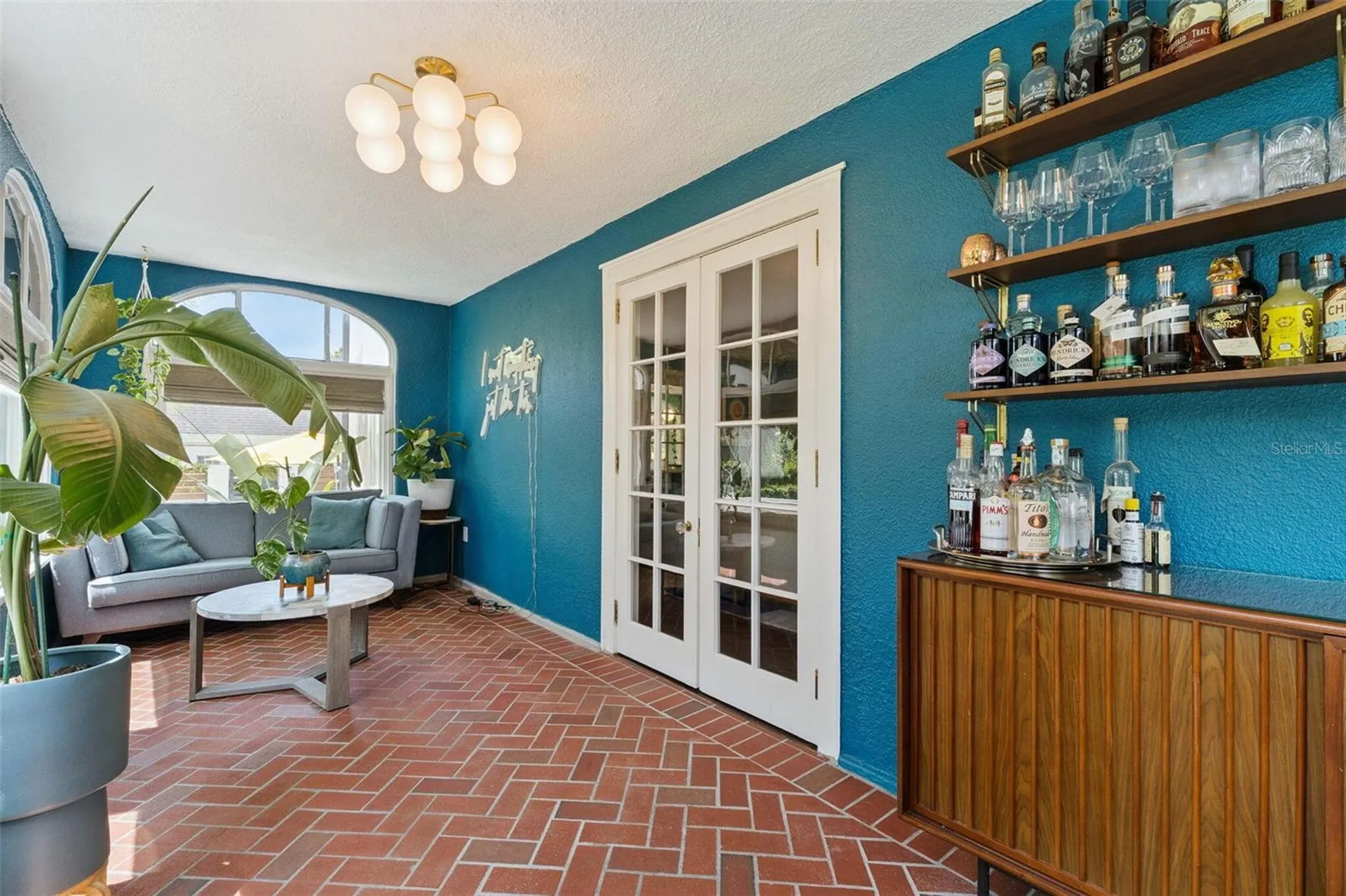 442 Woodland Street Orlando FL 32806