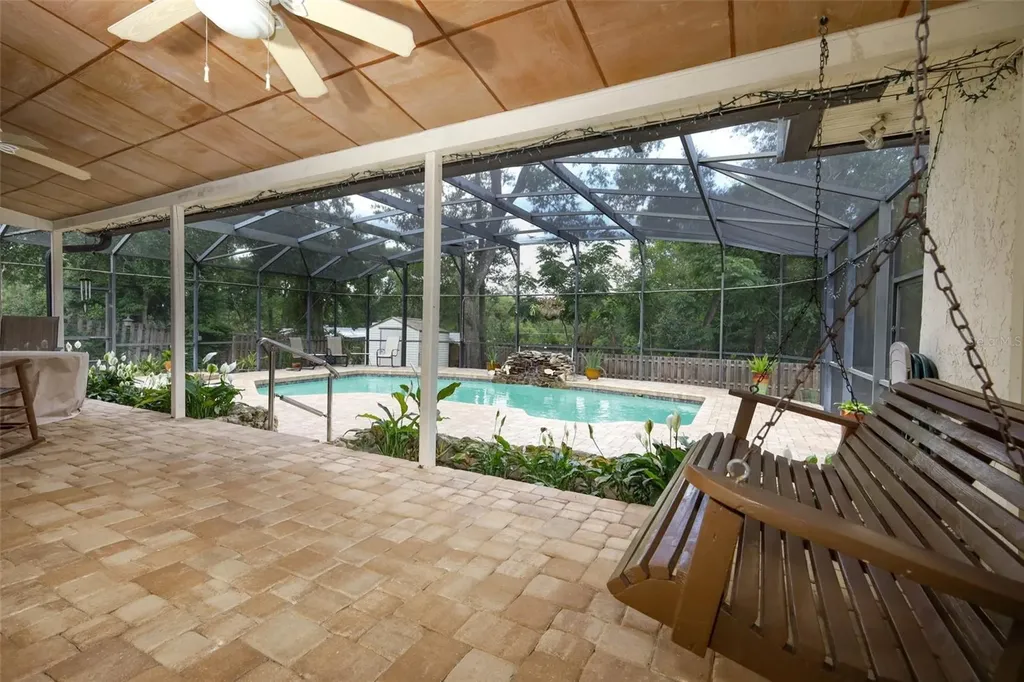313 White Oak Drive Altamonte Springs FL 32701