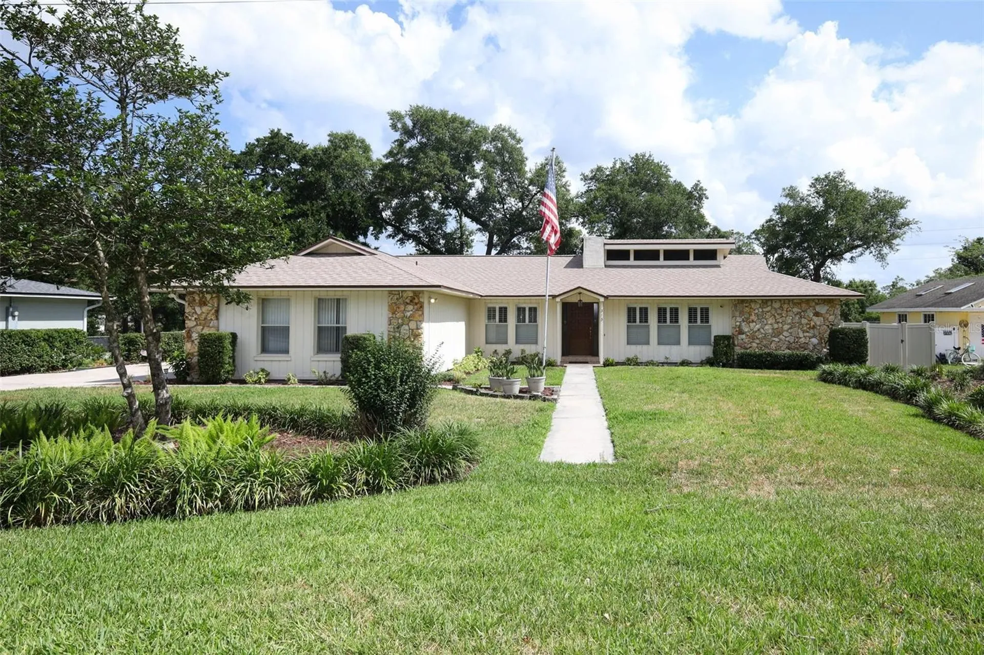313 White Oak Drive Altamonte Springs FL 32701