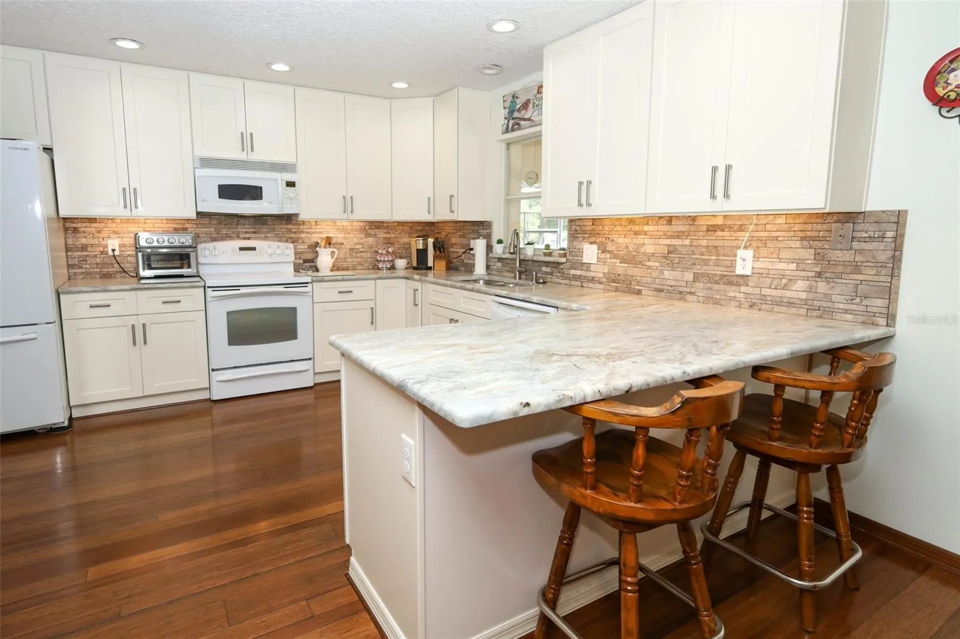 313 White Oak Drive Altamonte Springs FL 32701