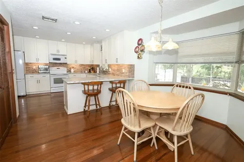 313 White Oak Drive Altamonte Springs FL 32701