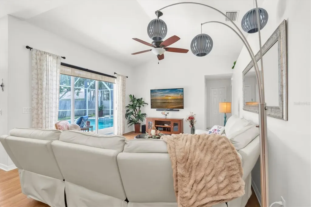 9209 Woodbay Drive Tampa FL 33626
