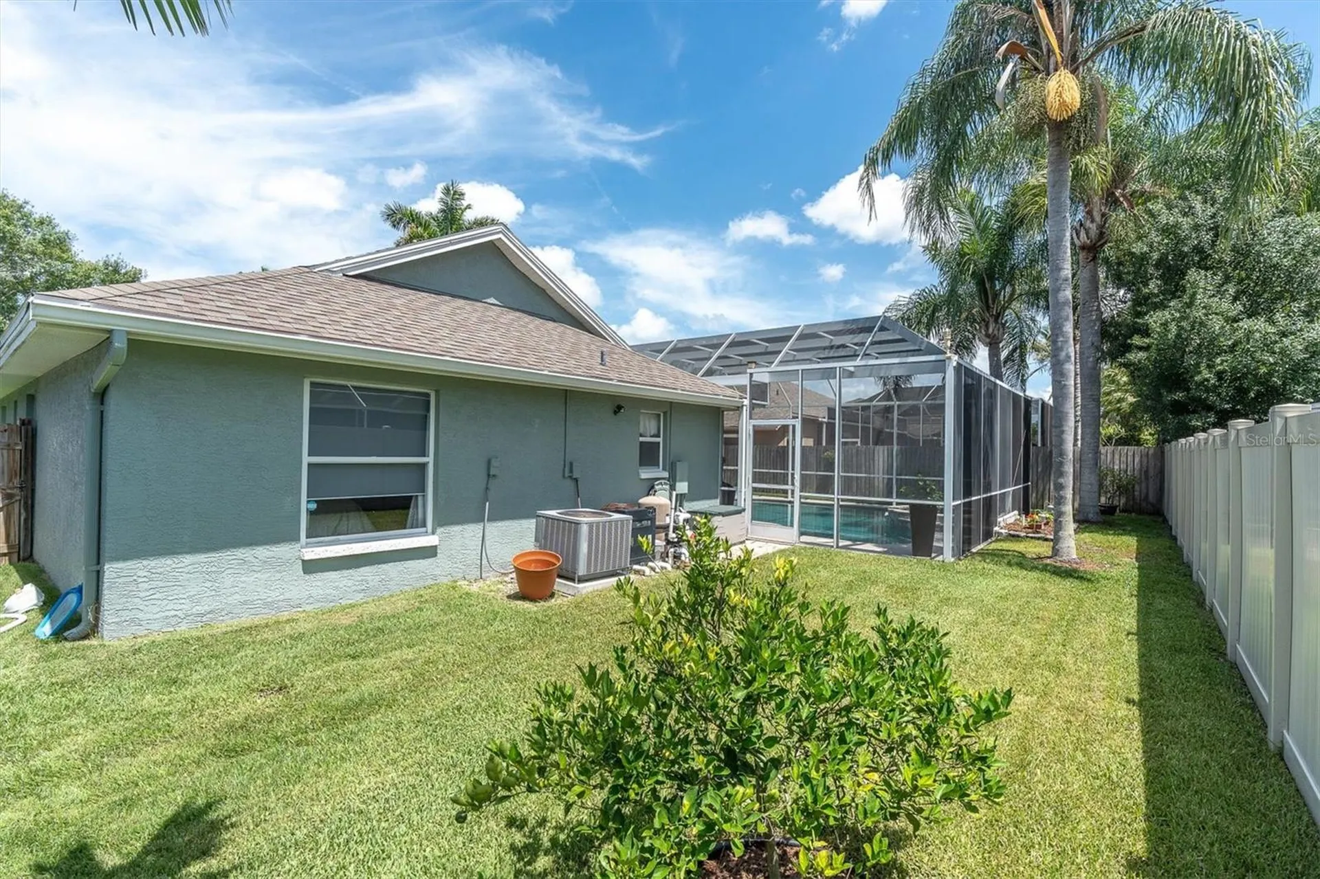 9209 Woodbay Drive Tampa FL 33626