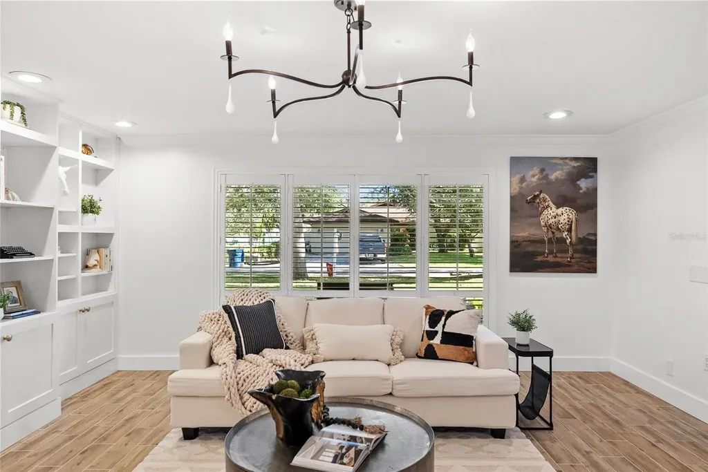 1511 S Sheridan Forest Drive Tampa FL 33629
