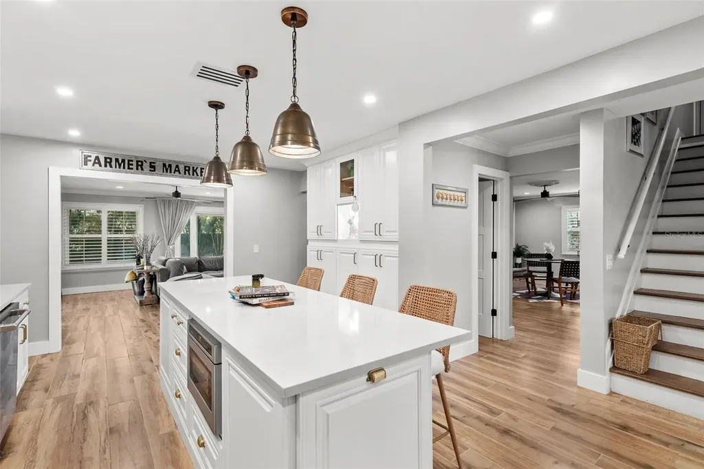 1511 S Sheridan Forest Drive Tampa FL 33629
