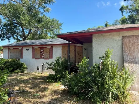1580 Oak Village Drive Largo FL 33778