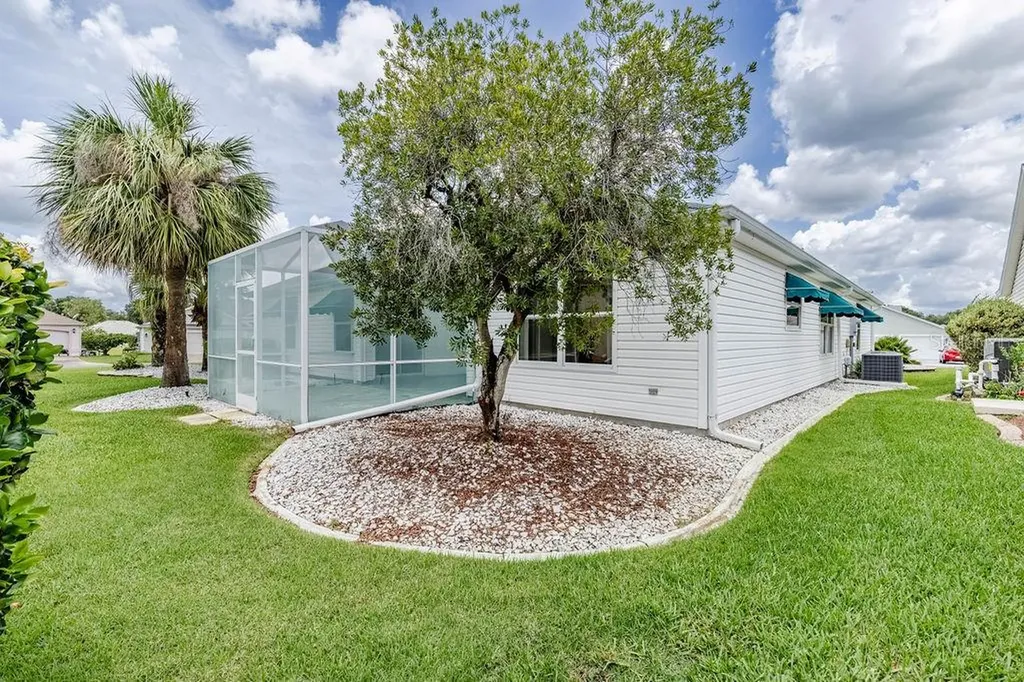 814 Santa Rita Way The Villages FL 32159