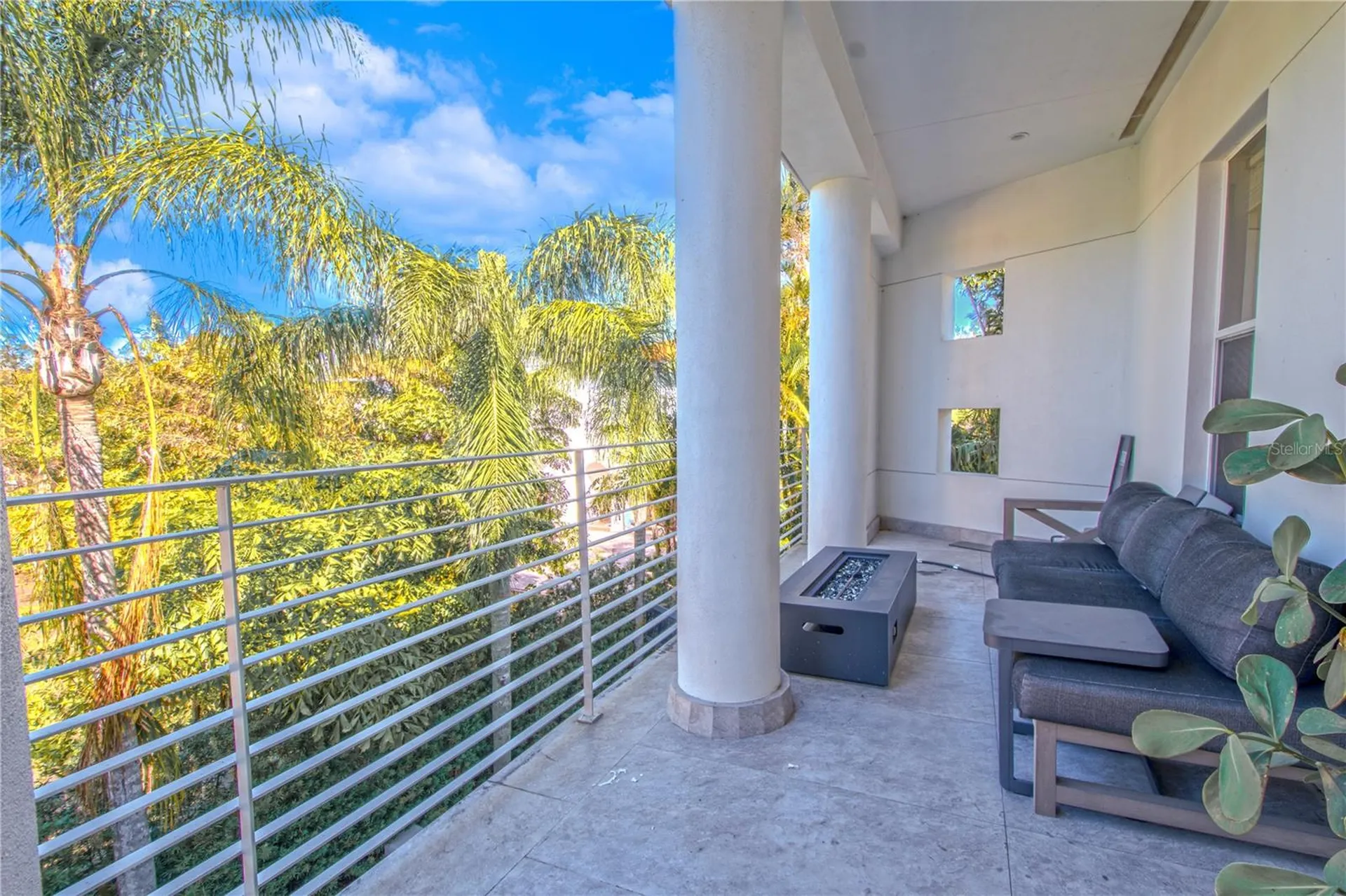 2711 W Trilby Avenue Tampa FL 33611