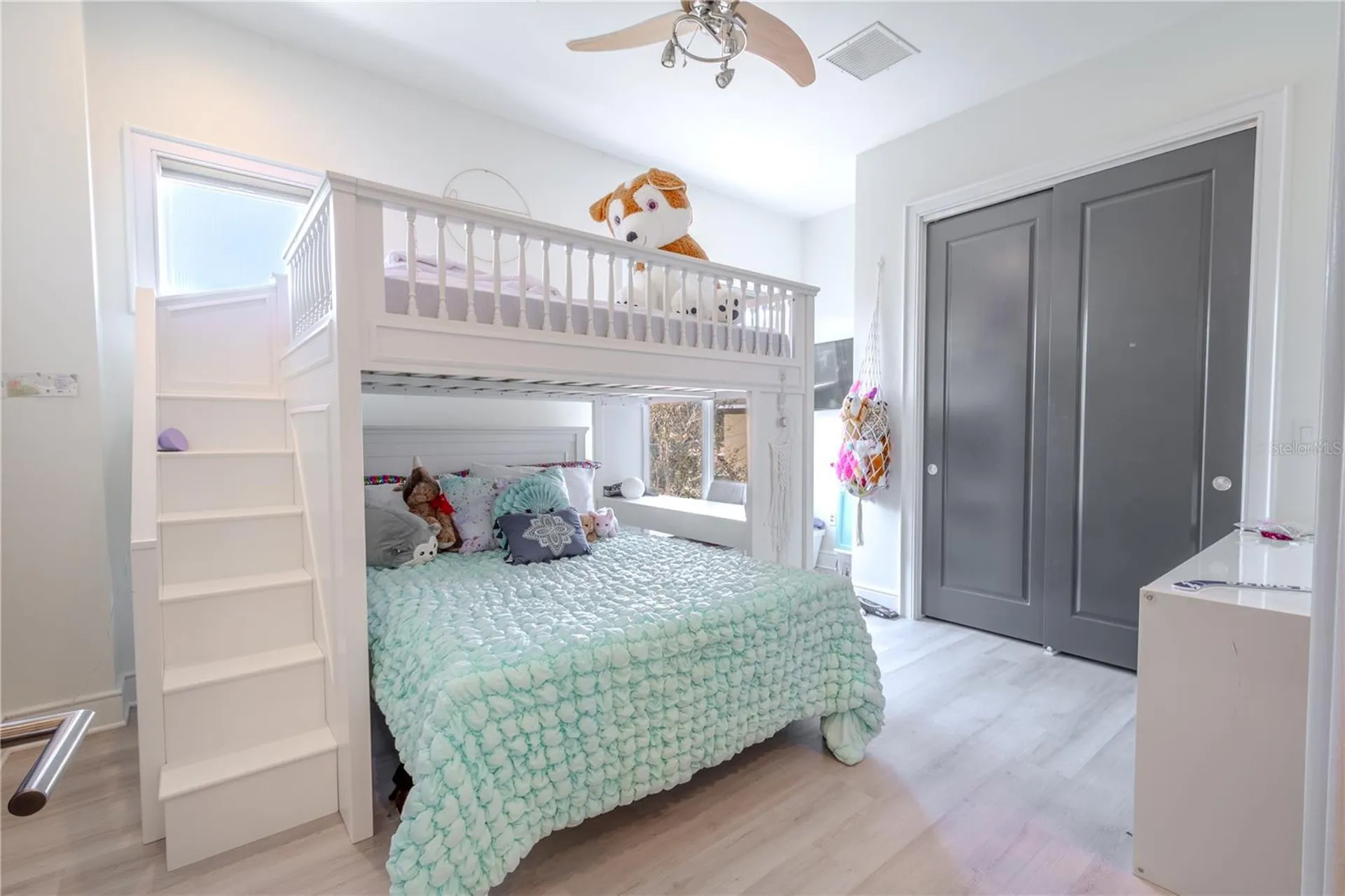 2711 W Trilby Avenue Tampa FL 33611