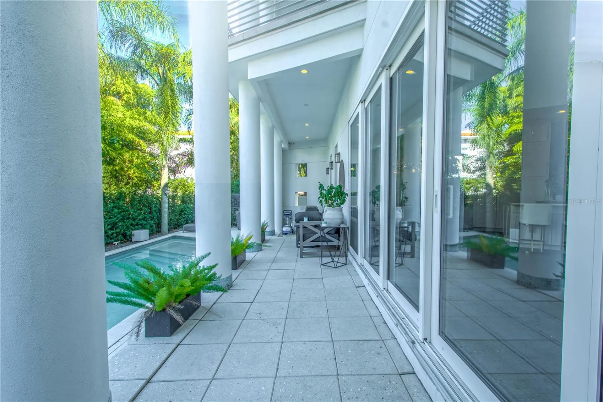2711 W Trilby Avenue Tampa FL 33611