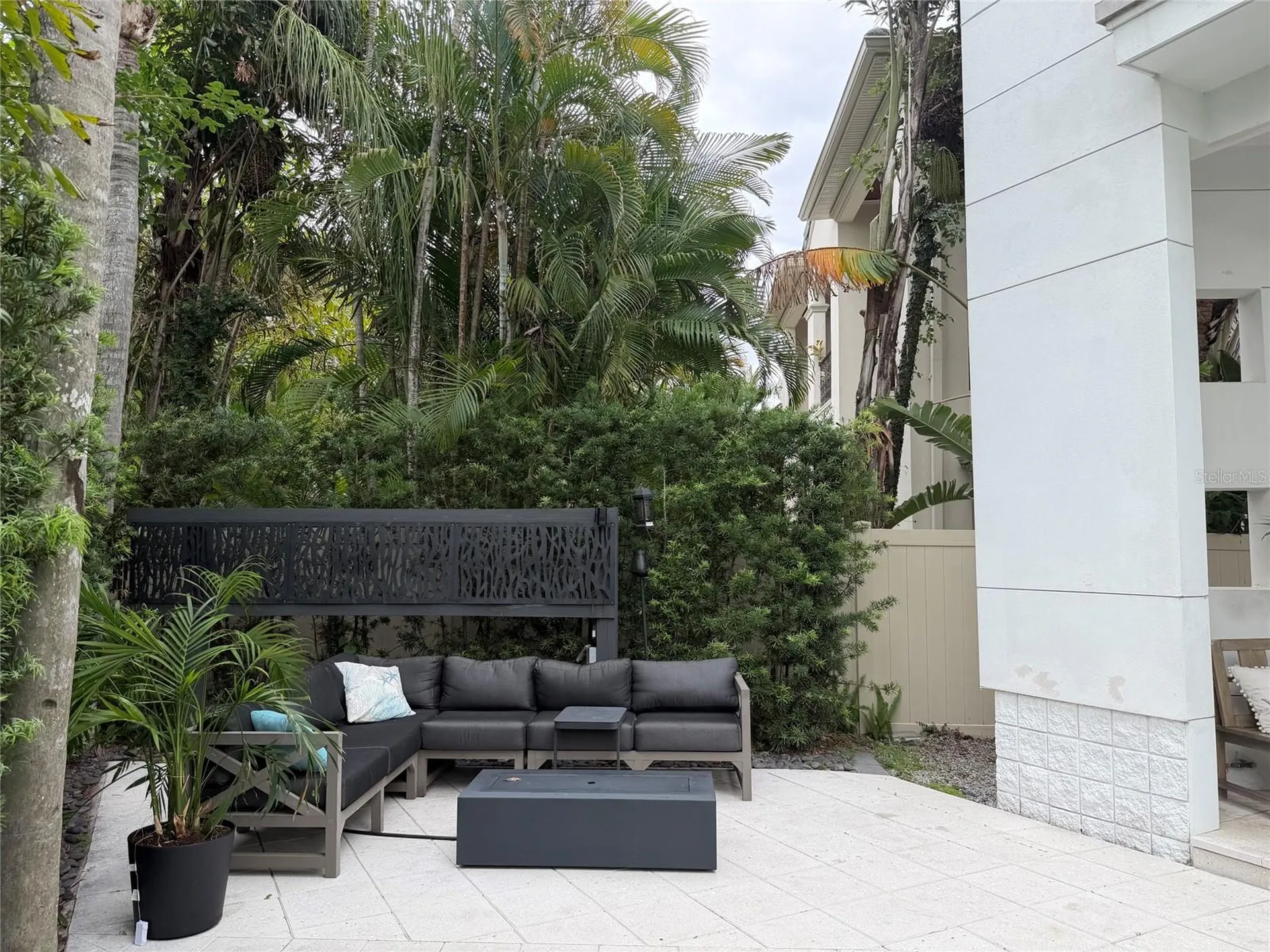 2711 W Trilby Avenue Tampa FL 33611