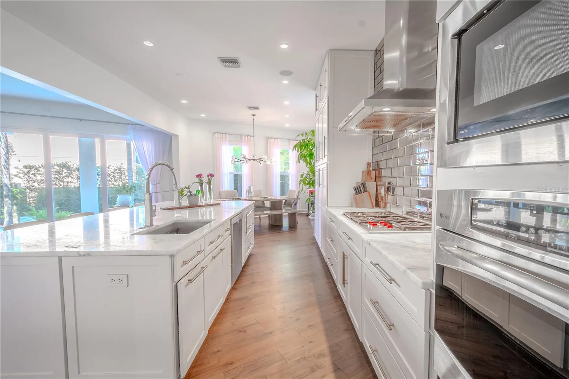 2711 W Trilby Avenue Tampa FL 33611