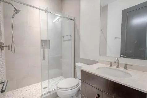 2711 W Trilby Avenue Tampa FL 33611