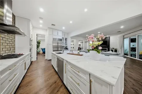 2711 W Trilby Avenue Tampa FL 33611