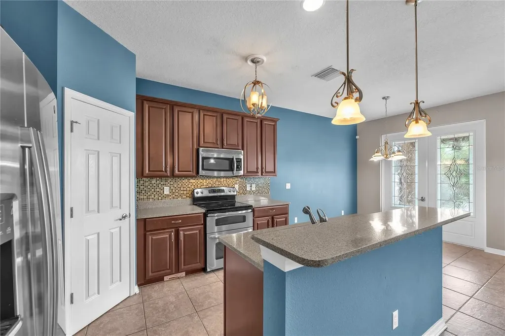 710 Parker Den Drive Ruskin FL 33570