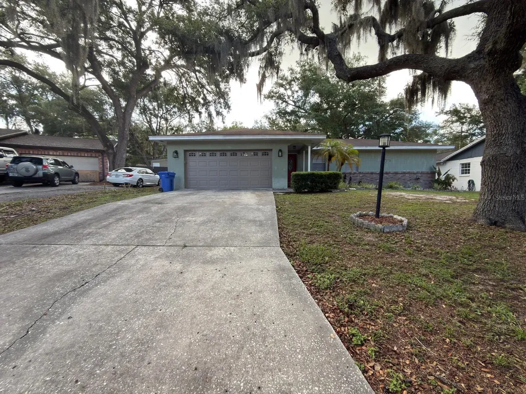 2209 Boxwood Way Brandon FL 33511