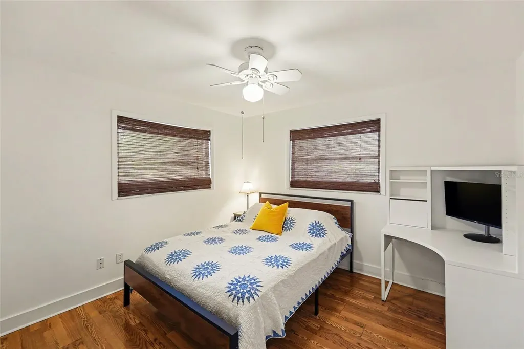 1251 Oakview Avenue Clearwater FL 33756