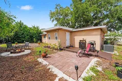 1251 Oakview Avenue Clearwater FL 33756