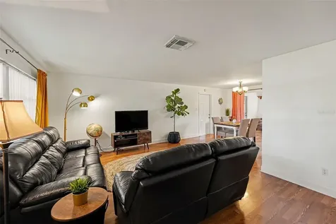 1251 Oakview Avenue Clearwater FL 33756