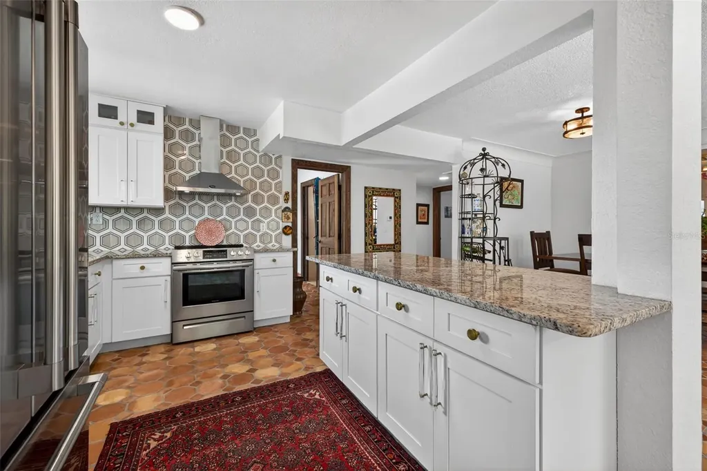 6213 12th Avenue S Gulfport FL 33707
