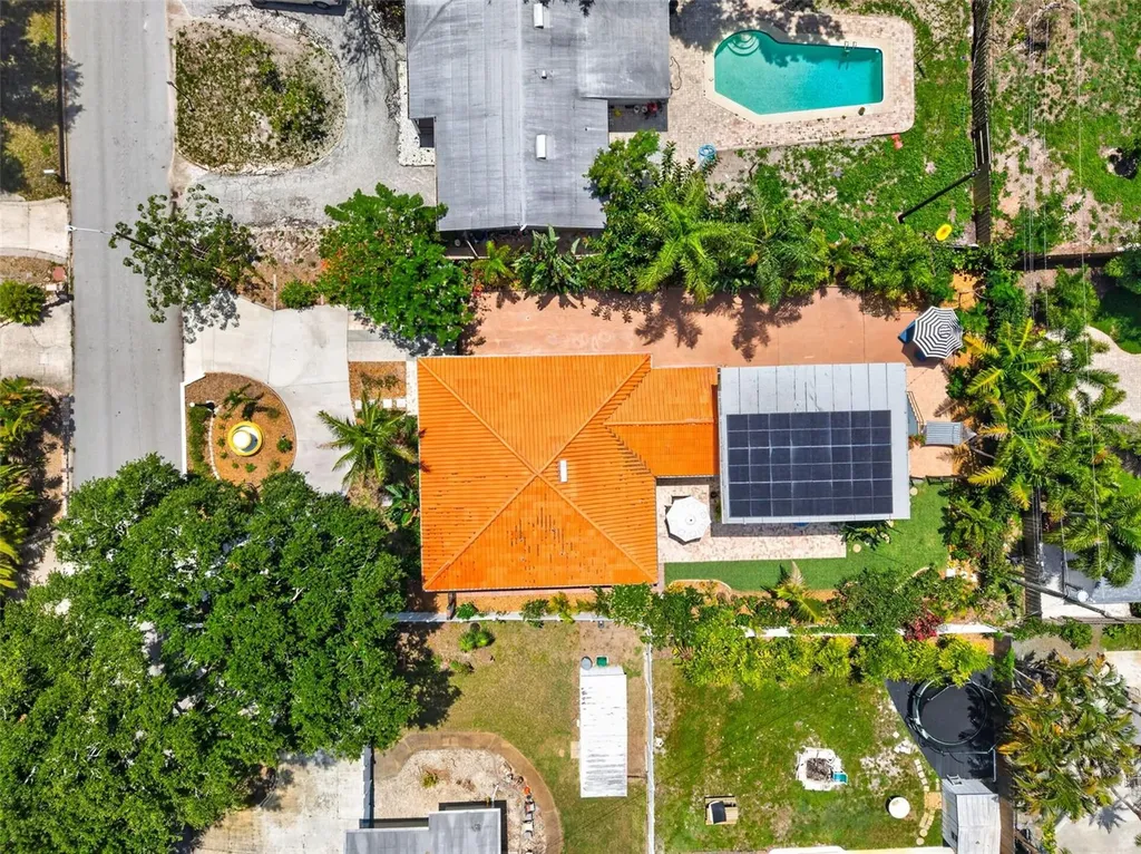 6213 12th Avenue S Gulfport FL 33707