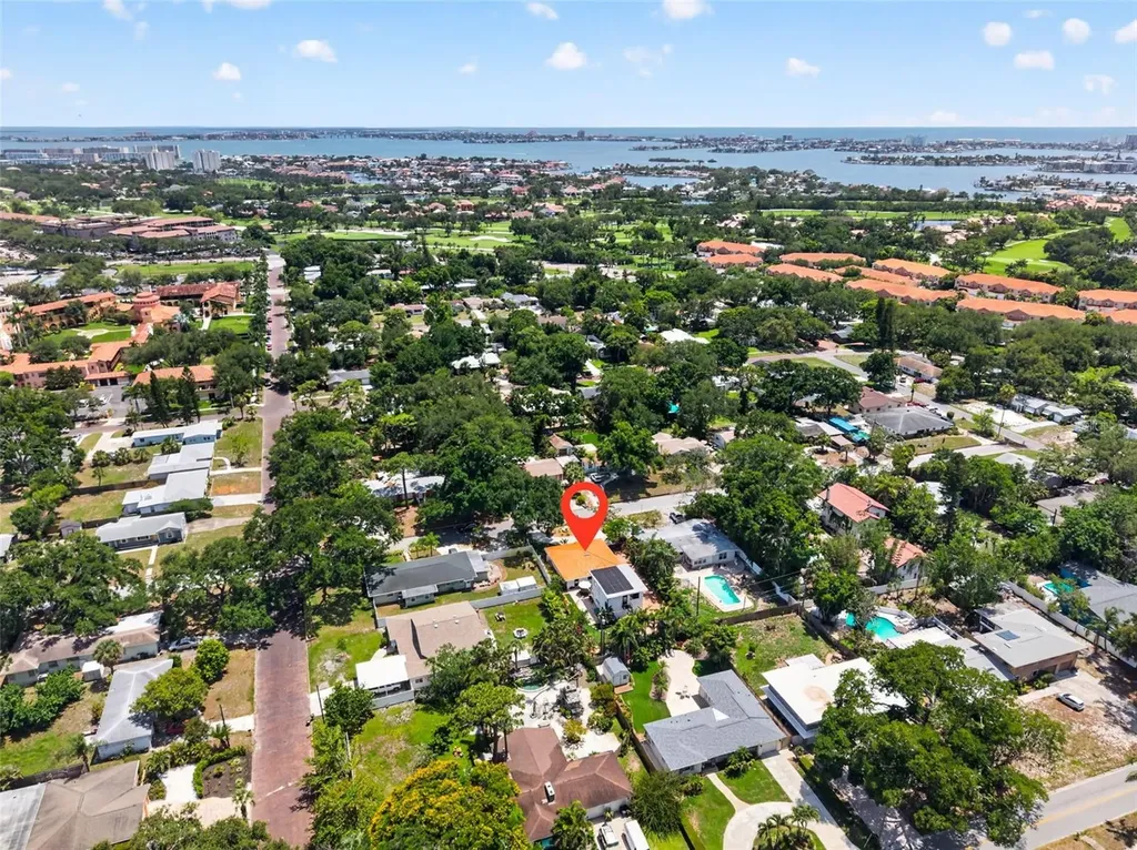 6213 12th Avenue S Gulfport FL 33707