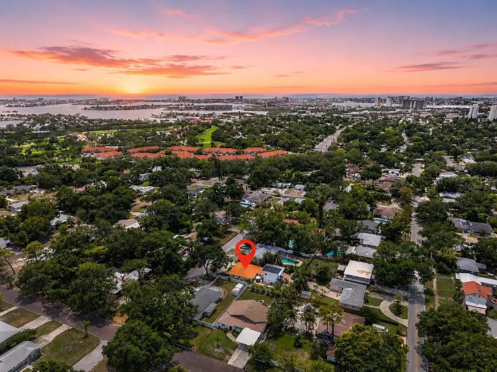 6213 12th Avenue S Gulfport FL 33707