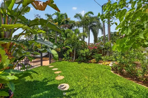 6213 12th Avenue S Gulfport FL 33707