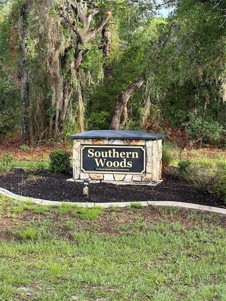 2 Barkwood Point Homosassa FL 34446